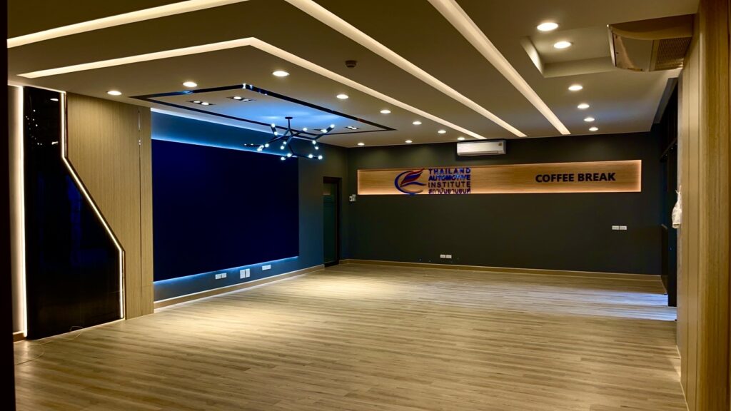 งานตกแต่งภายในห้องรับรองลูกค้า-สถาบันยานยนต์-บางปู